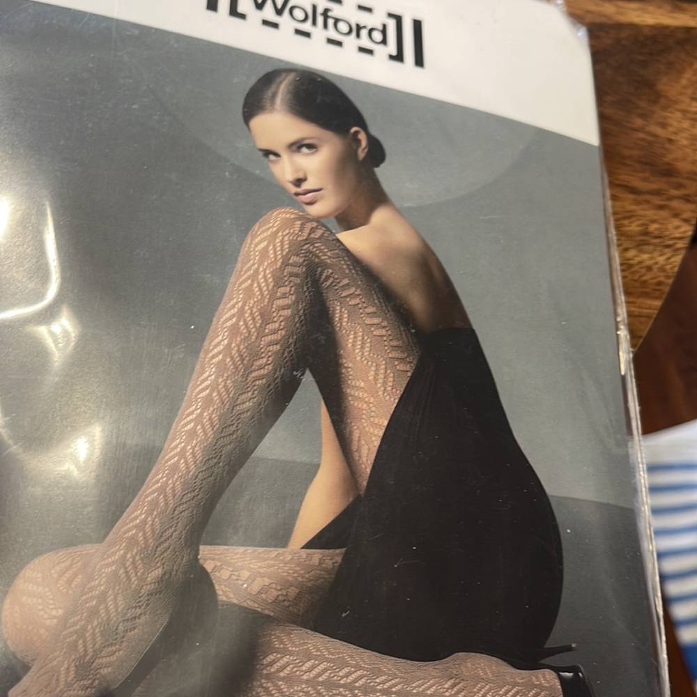 2ps medium tights. Brand new. Beautiful both black wolford tights - Picture 5 of 6